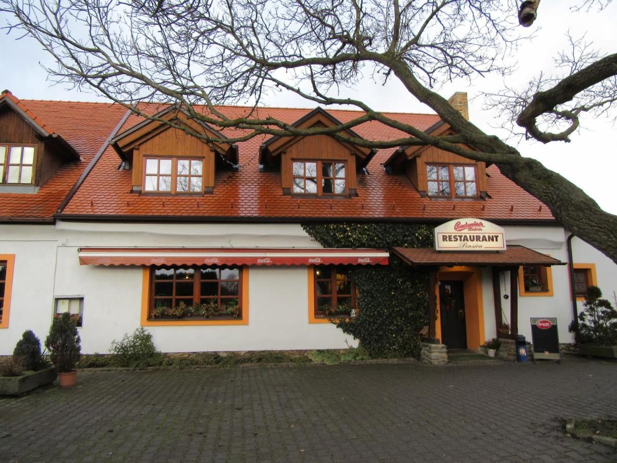 Pension & Restaurant U Konske Drahy Holkov Velesin ภายนอก รูปภาพ